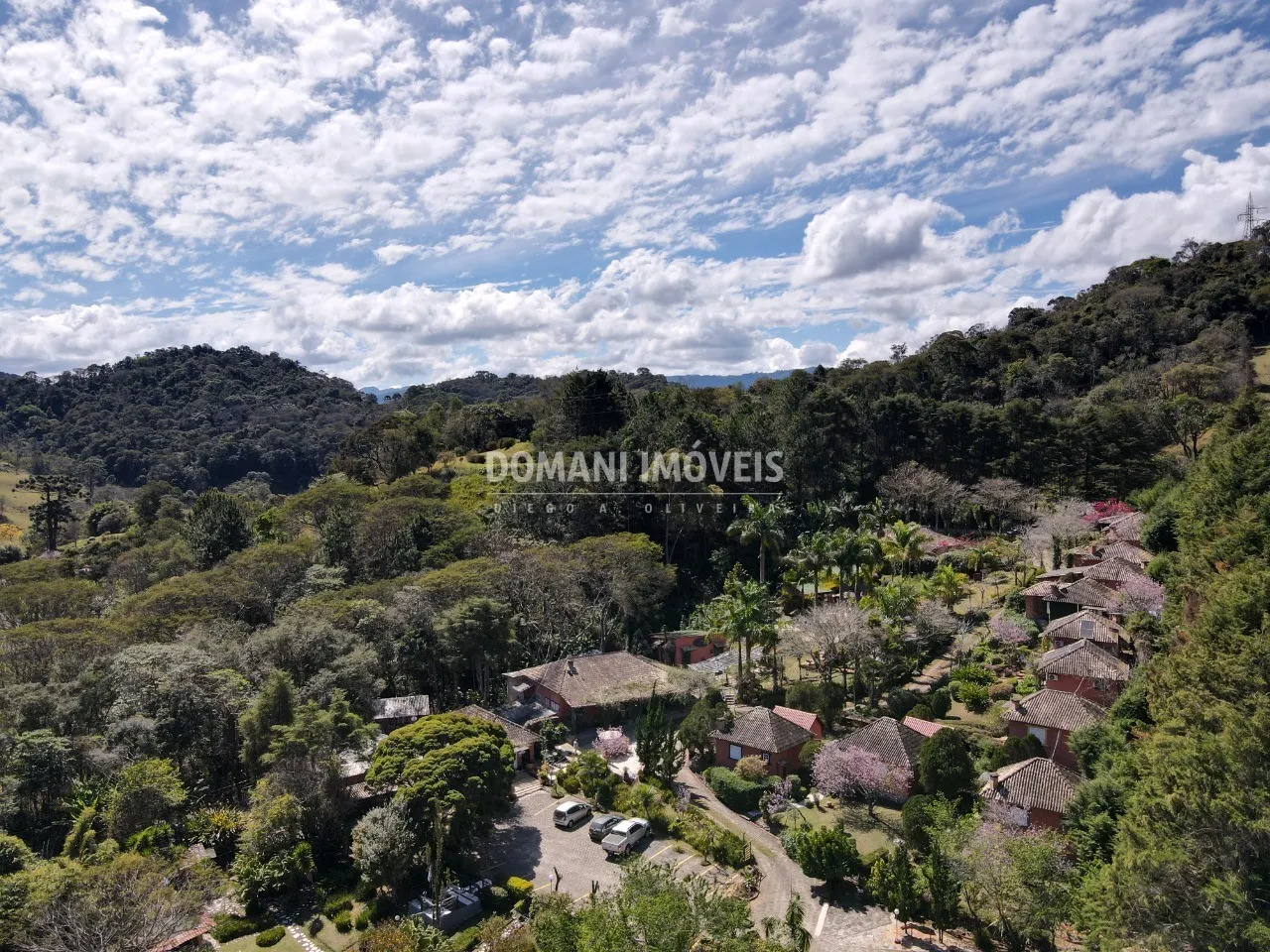 Pousada à venda de 2 ha em Santo Antônio do Pinhal, SP, Brasil