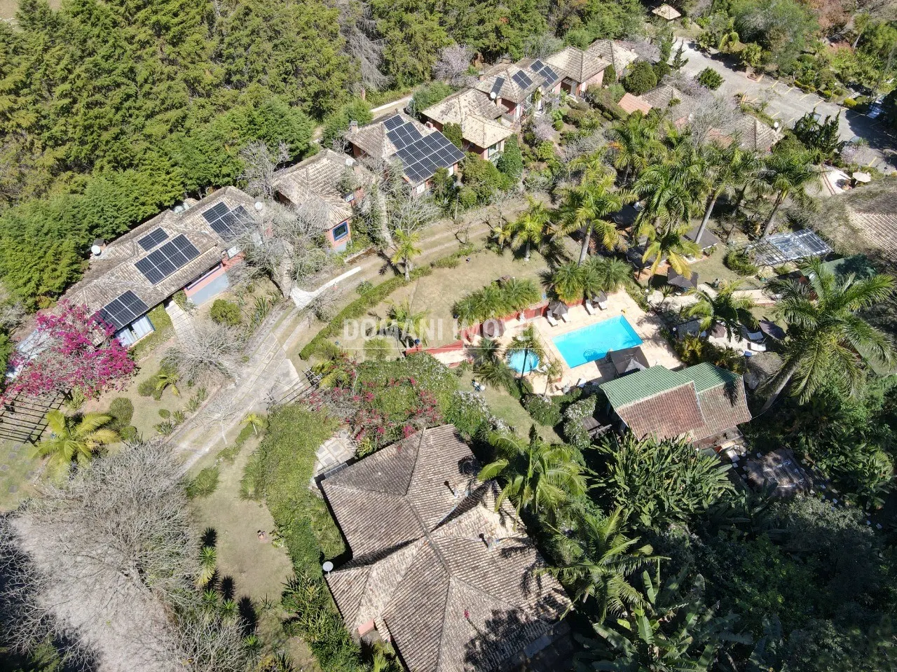 Pousada à venda de 2 ha em Santo Antônio do Pinhal, SP, Brasil