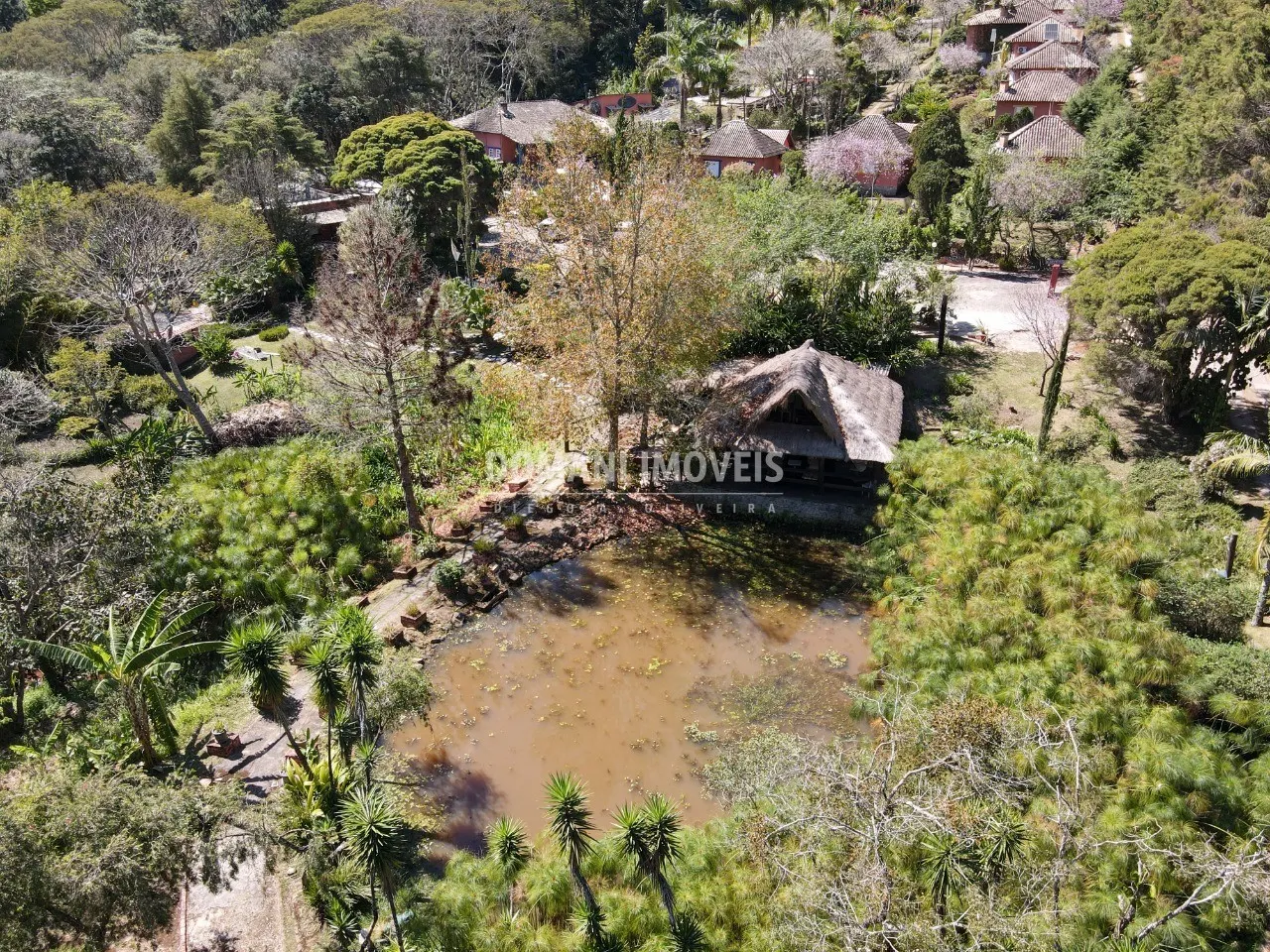 Pousada à venda de 2 ha em Santo Antônio do Pinhal, SP, Brasil