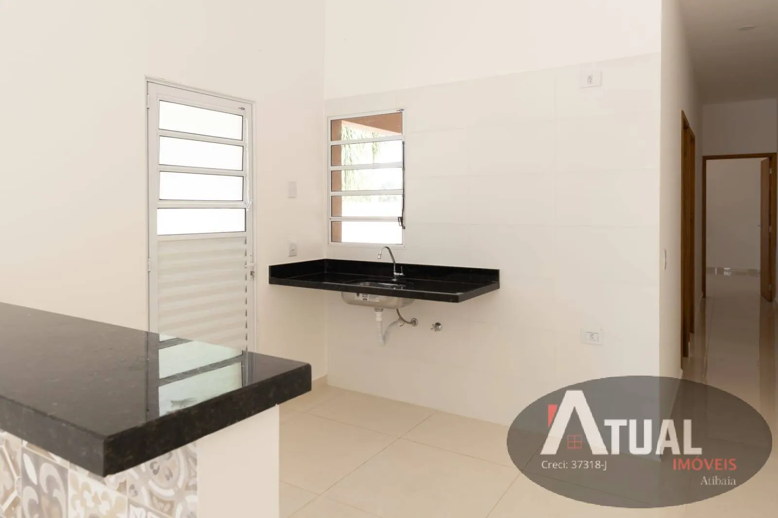 Casa à venda de 63 m² em Bom Jesus dos Perdões, SP, Brasil