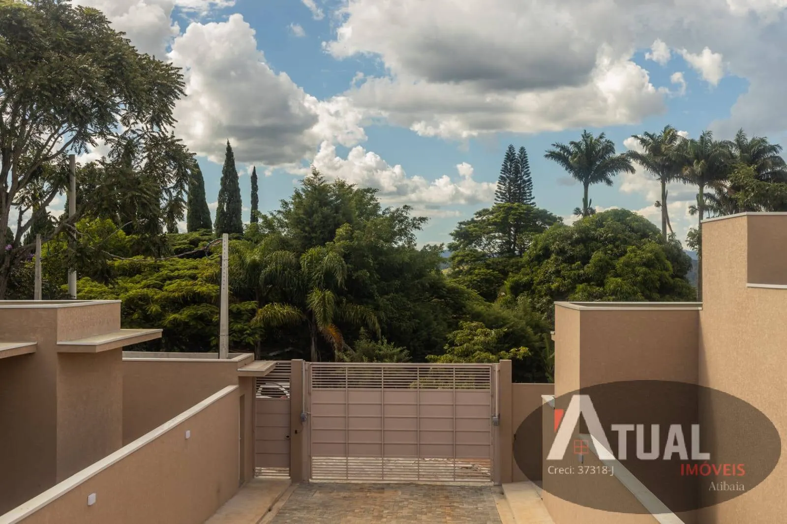 Casa à venda de 63 m² em Bom Jesus dos Perdões, SP, Brasil