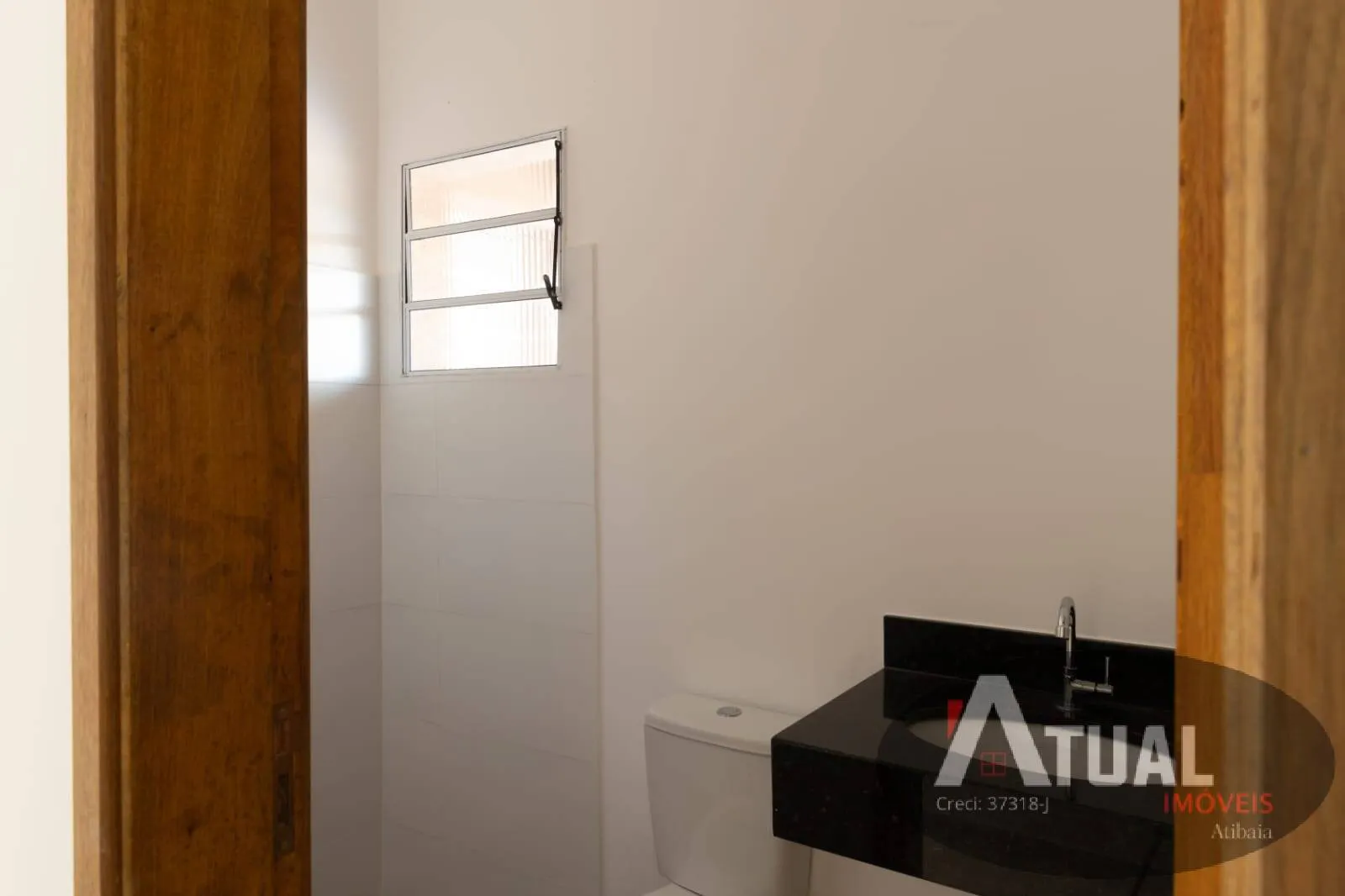 Casa à venda de 63 m² em Bom Jesus dos Perdões, SP, Brasil