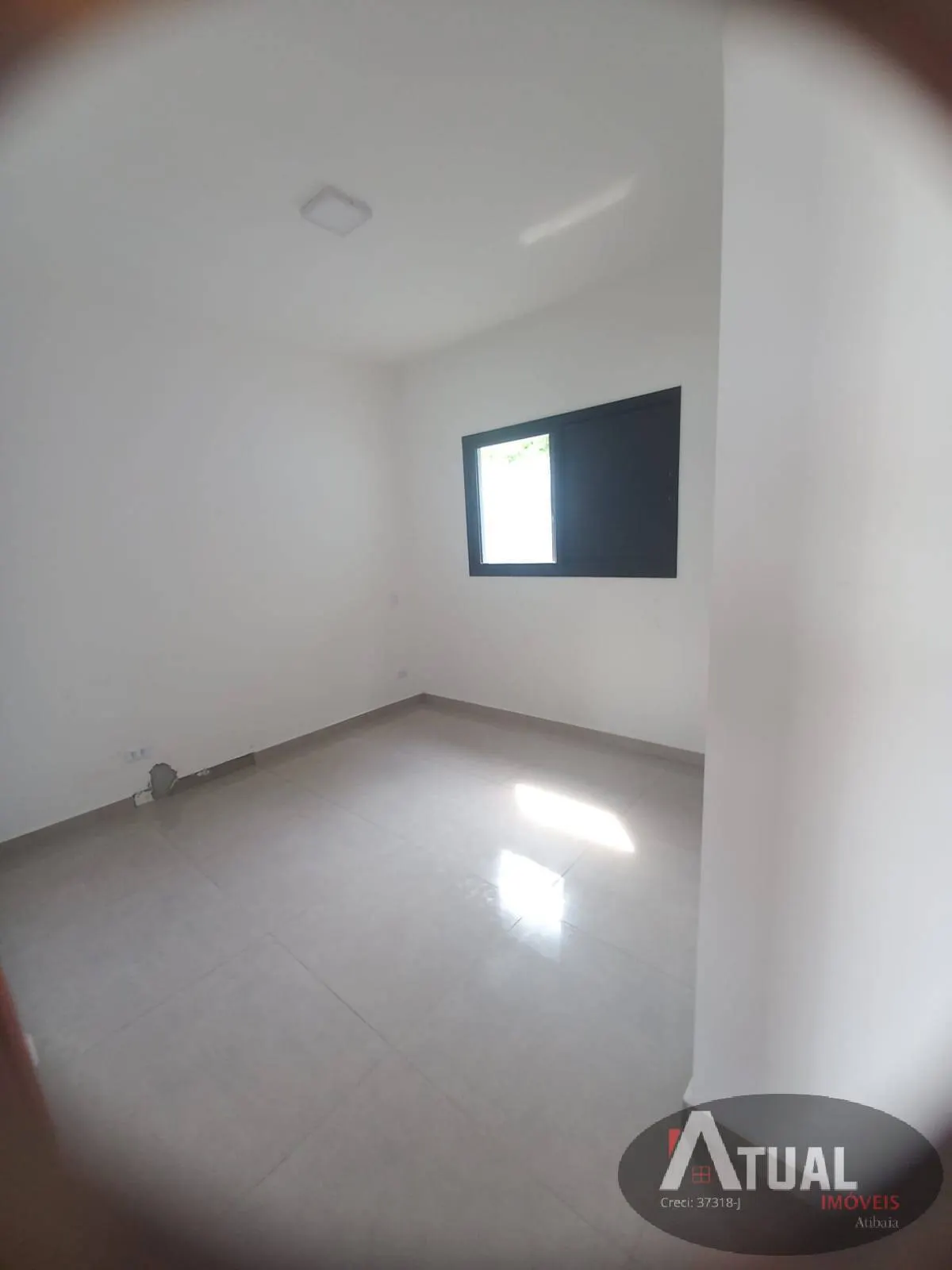 Casa à venda de 110 m² em Atibaia, SP, Brasil