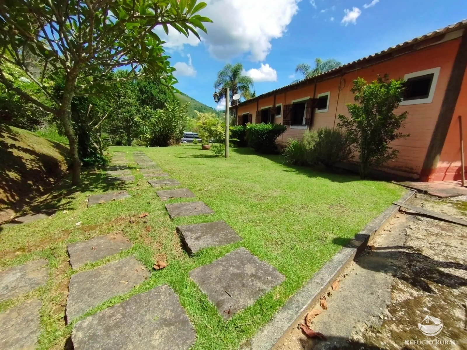 Chácara à venda de 1 ha em São José dos Campos, SP, Brasil