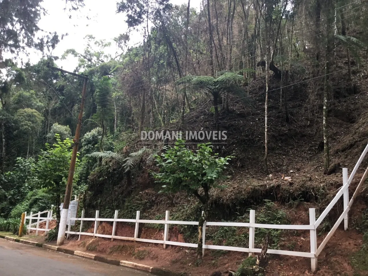 Terreno à venda de 1.010 m² em Campos do Jordão, SP, Brasil