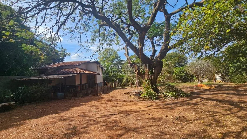 Chácara à venda de 4.000 m² em Araraquara, SP, Brasil