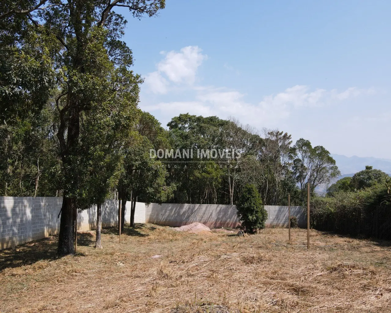 Plot for sale of 1,100 m² in Campos do Jordão, SP, Brazil