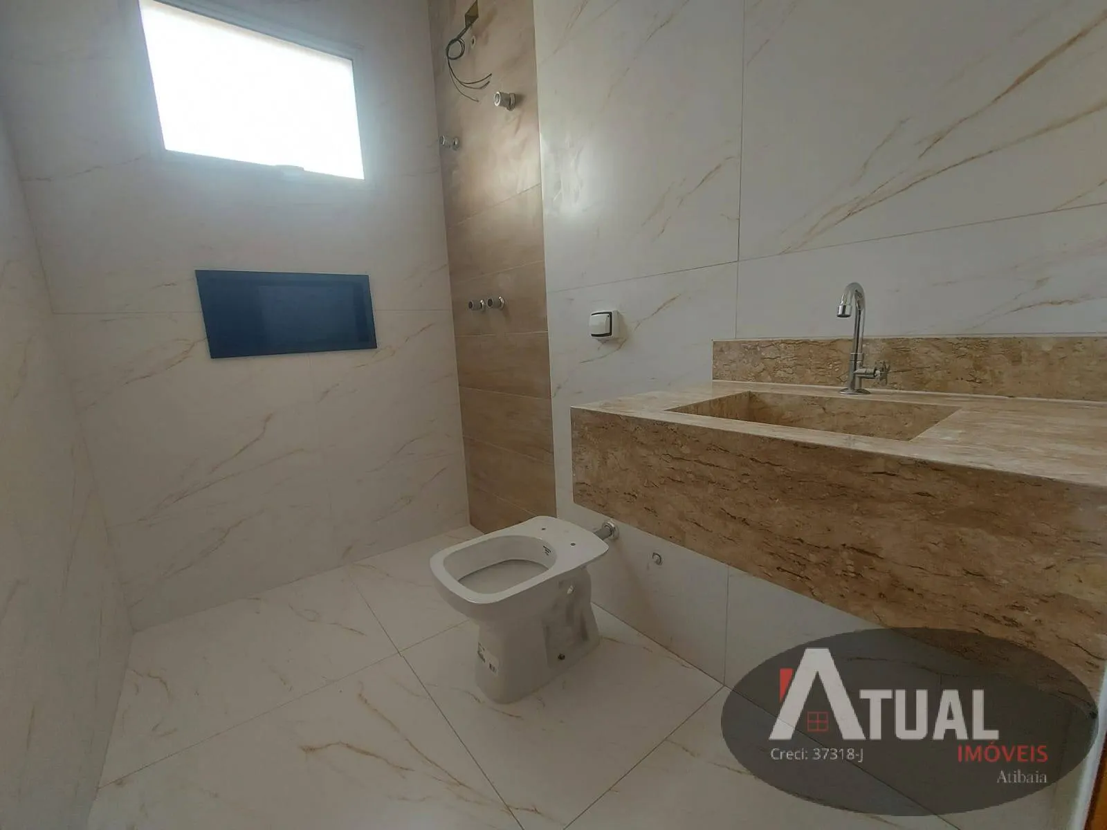 Casa à venda de 155 m² em Atibaia, SP, Brasil