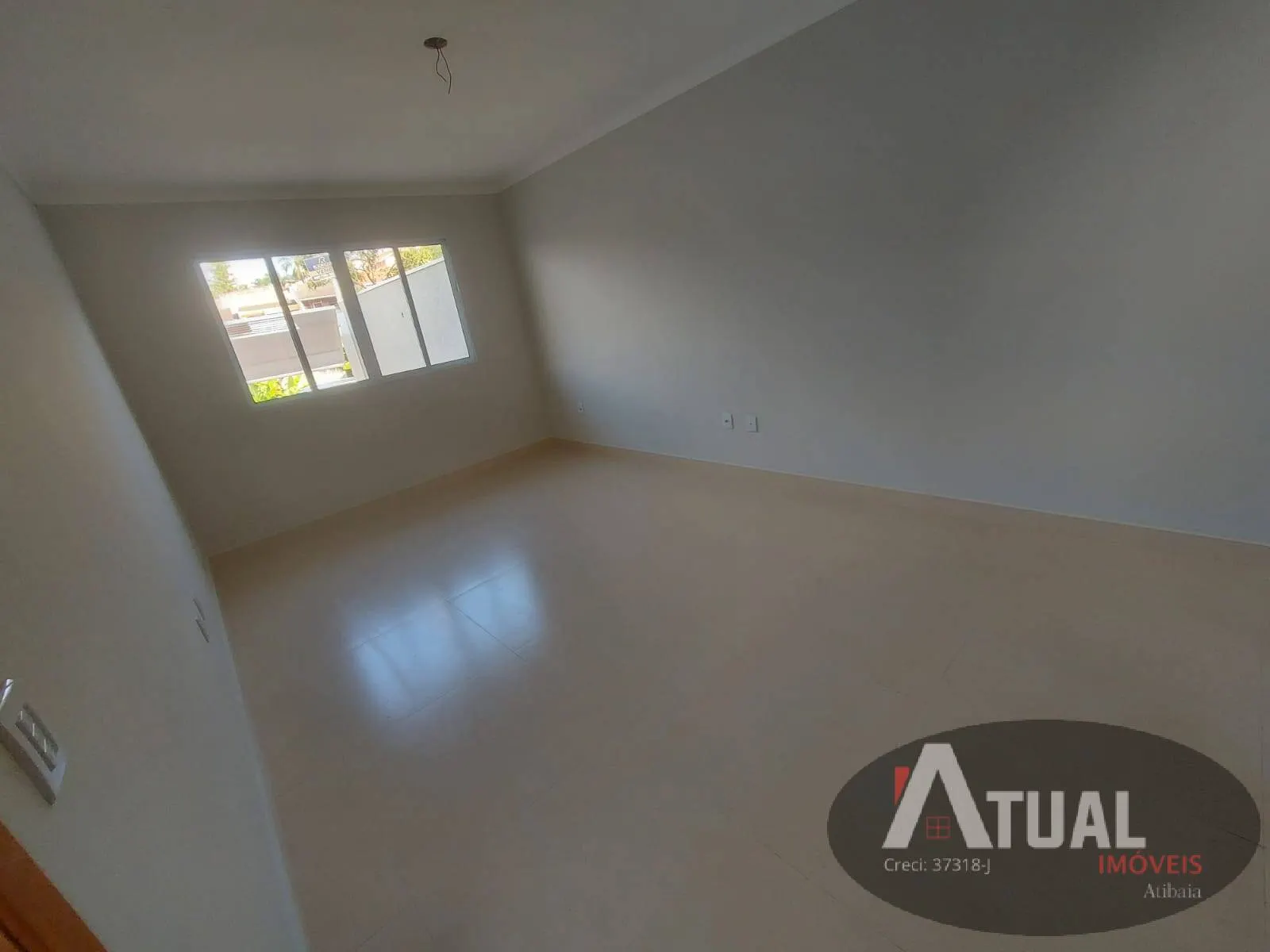 Casa à venda de 155 m² em Atibaia, SP, Brasil