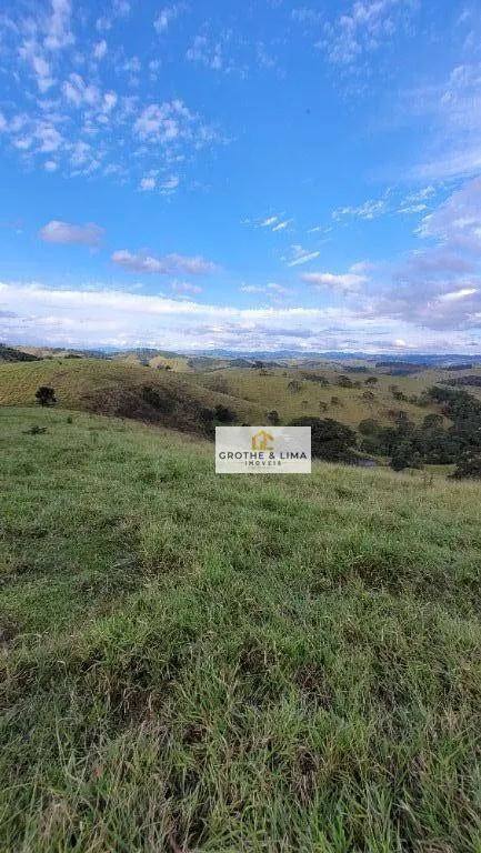 Sítio à venda de 48 ha em Lagoinha, SP, Brasil