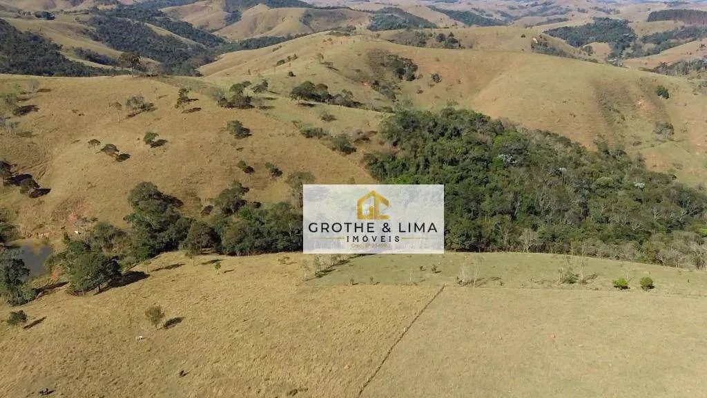 Sítio à venda de 48 ha em Lagoinha, SP, Brasil