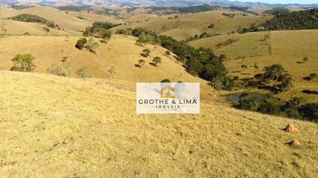 Sítio à venda de 48 ha em Lagoinha, SP, Brasil