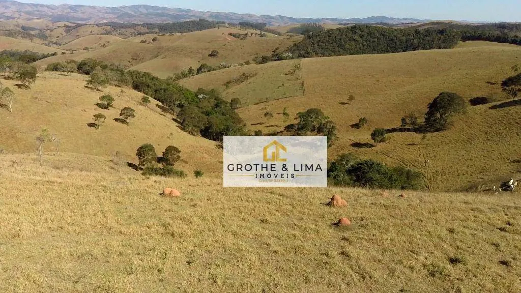 Sítio à venda de 48 ha em Lagoinha, SP, Brasil