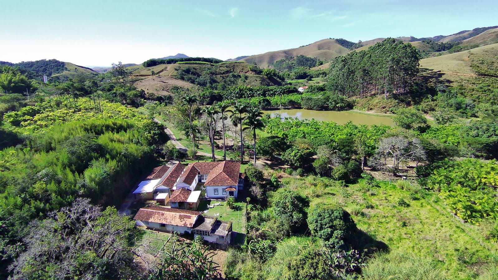Fazenda à venda de 210 ha em Valença, RJ, Brasil