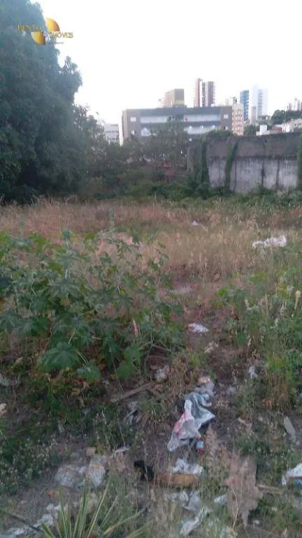 Terreno à venda de 1.400 m² em Cuiabá, MT, Brasil
