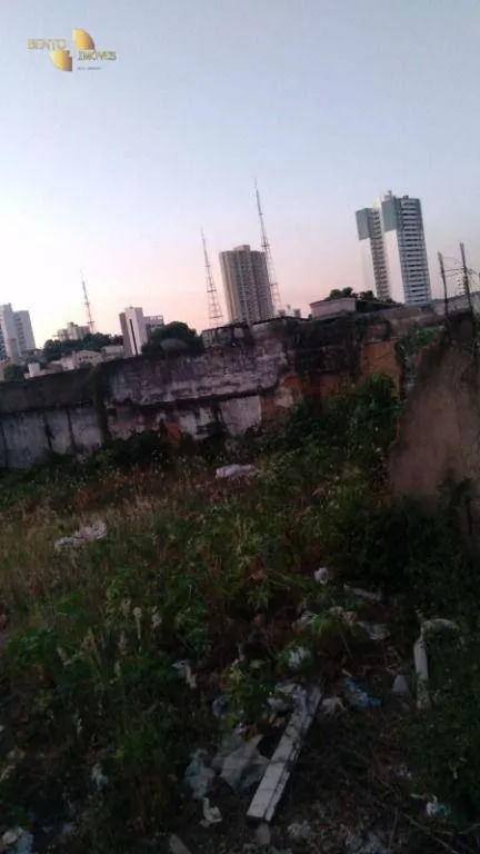 Terreno à venda de 1.400 m² em Cuiabá, MT, Brasil