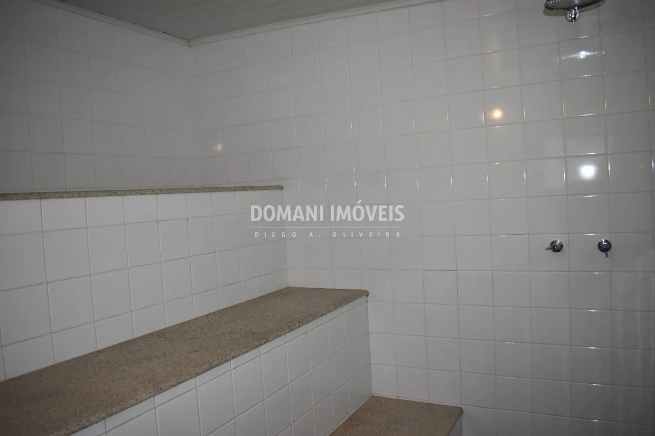 Casa à venda de 3.530 m² em Campos do Jordão, SP, Brasil