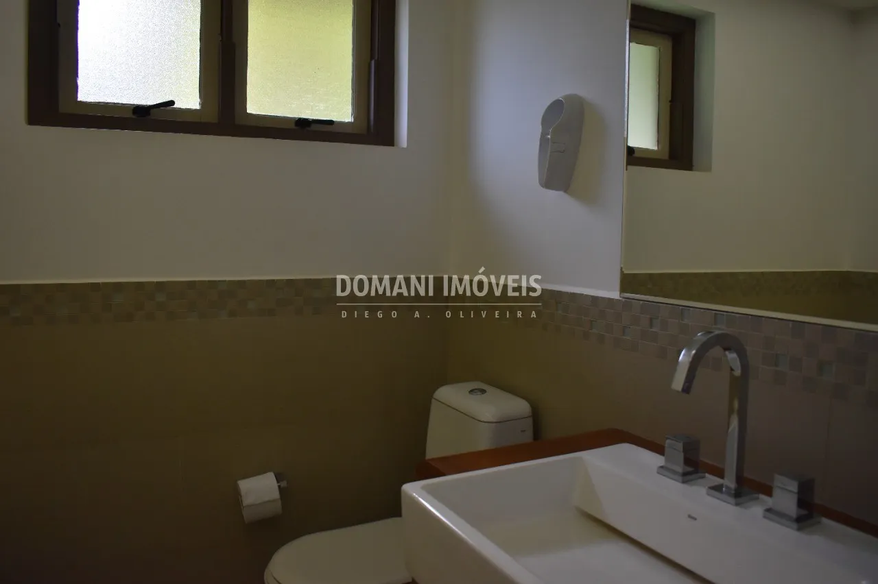 Casa à venda de 3.530 m² em Campos do Jordão, SP, Brasil