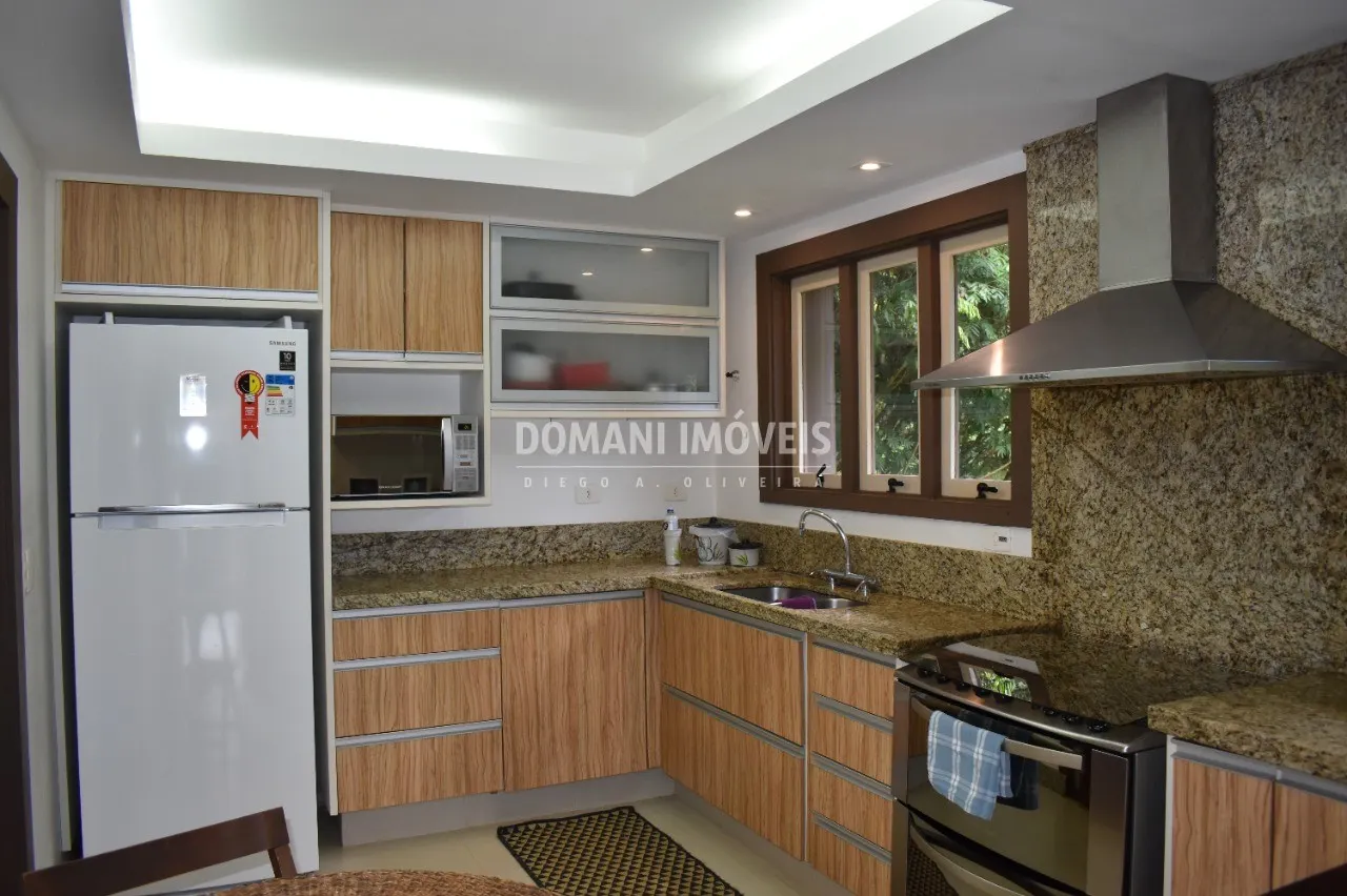 Casa à venda de 3.530 m² em Campos do Jordão, SP, Brasil
