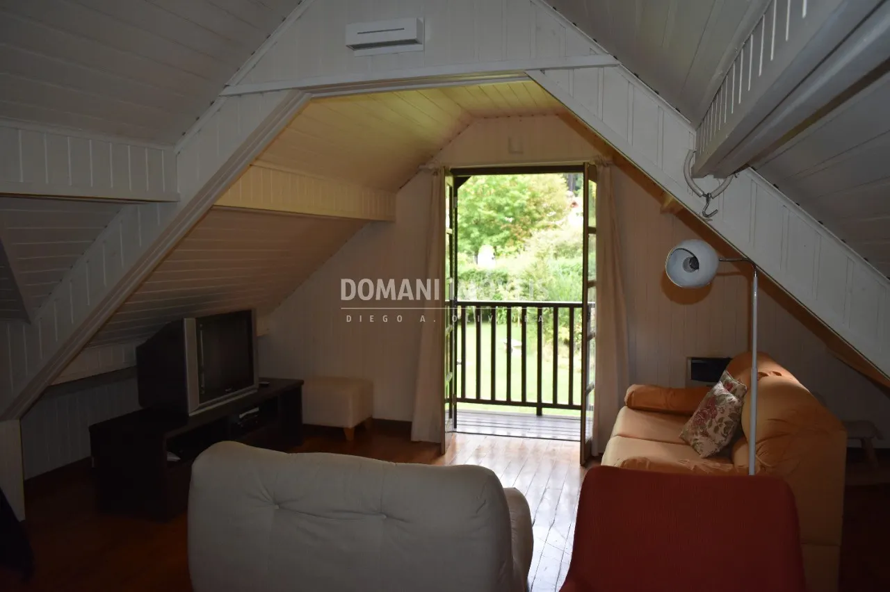Casa à venda de 3.530 m² em Campos do Jordão, SP, Brasil