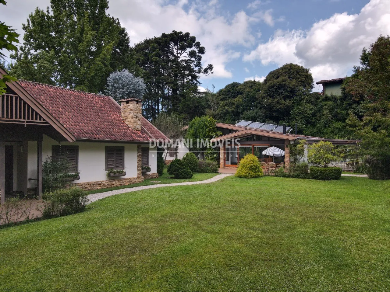 Casa à venda de 3.530 m² em Campos do Jordão, SP, Brasil