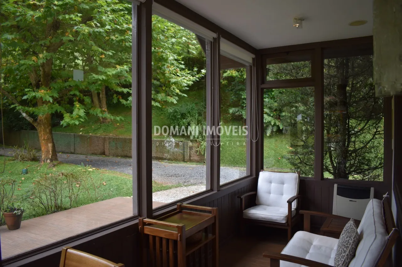 Casa à venda de 3.530 m² em Campos do Jordão, SP, Brasil