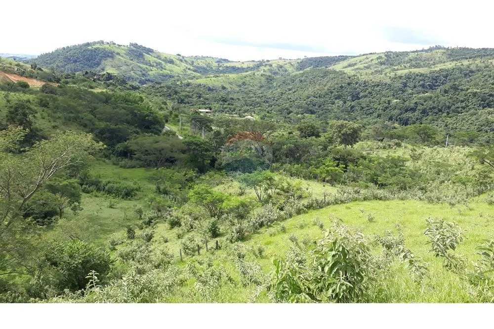 Sítio à venda de 5 ha em Serra Negra, SP, Brasil
