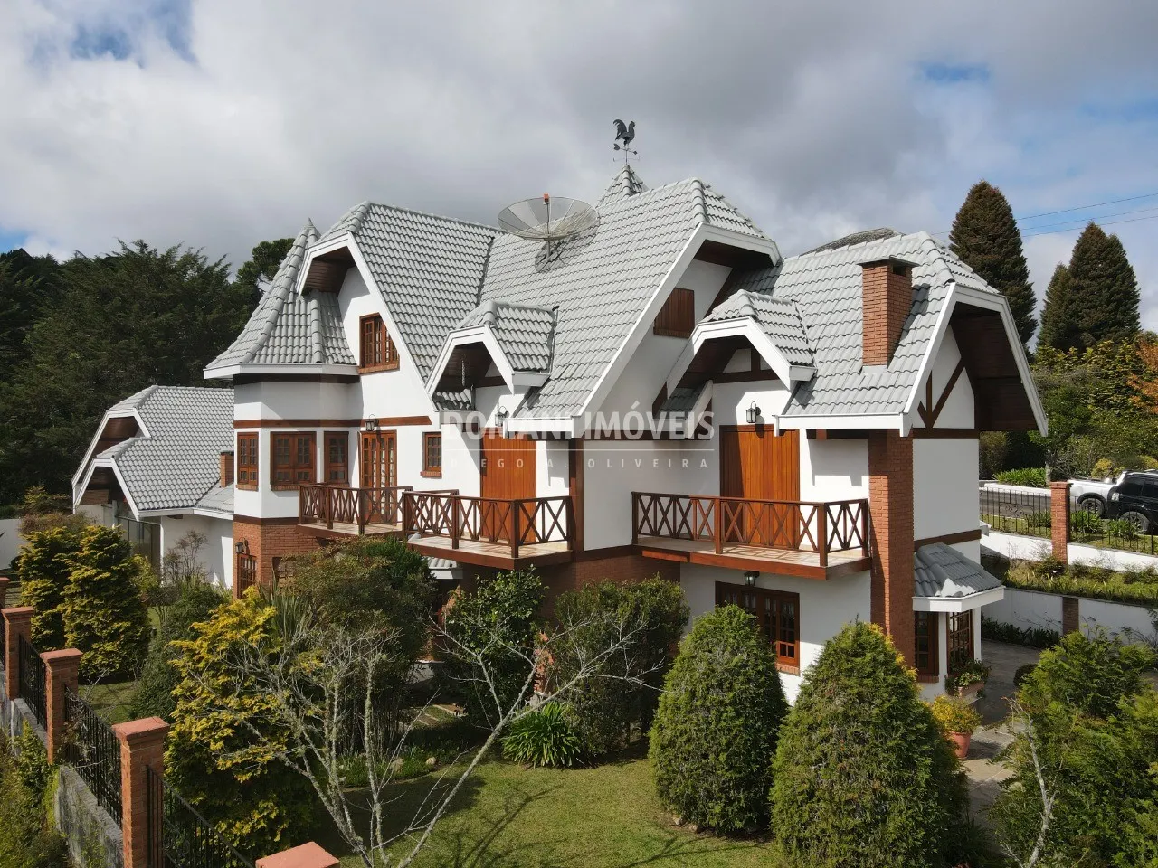 Casa à venda de 1.200 m² em Campos do Jordão, SP, Brasil