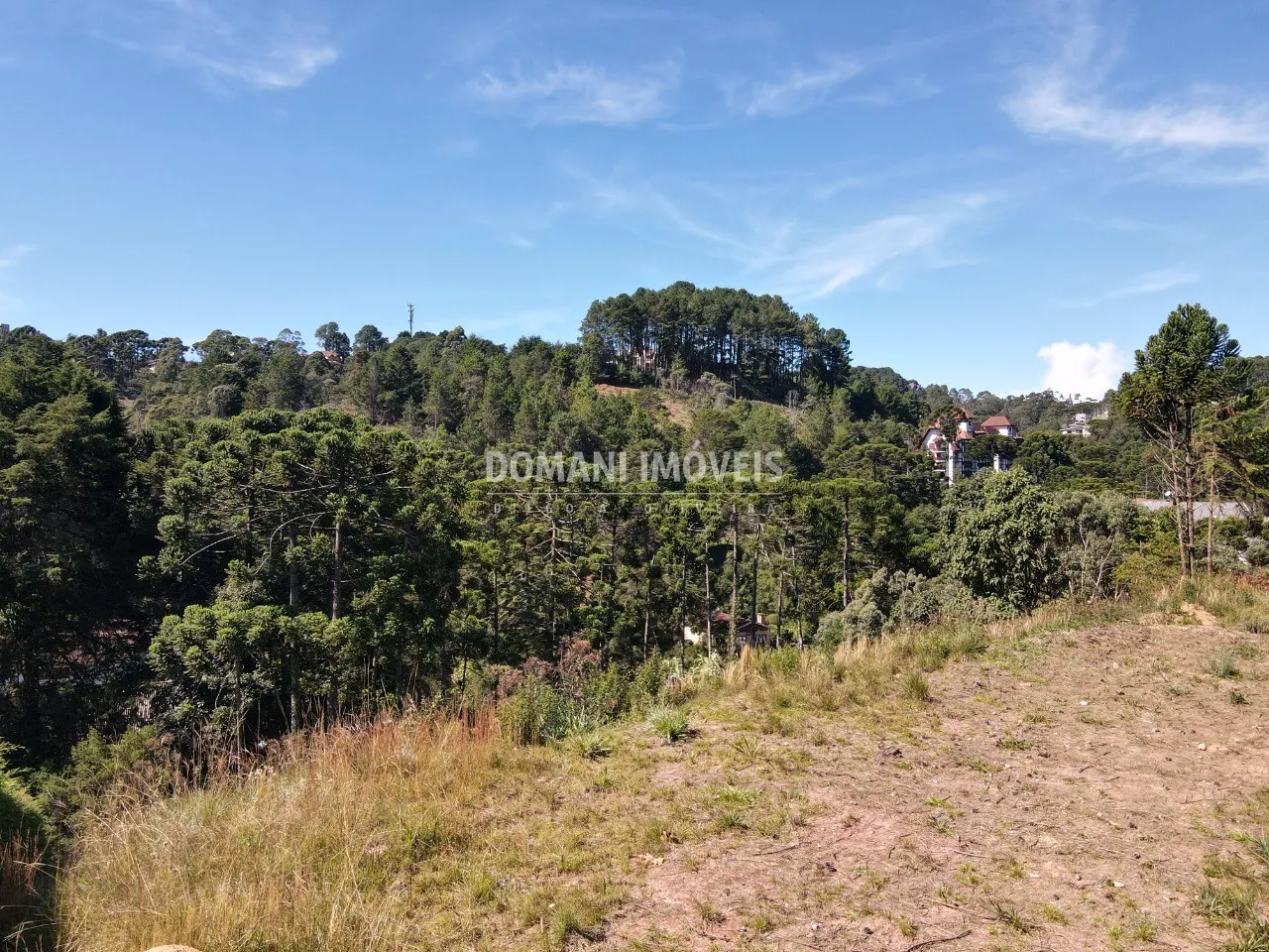 Terreno à venda de 2.760 m² em Campos do Jordão, SP, Brasil