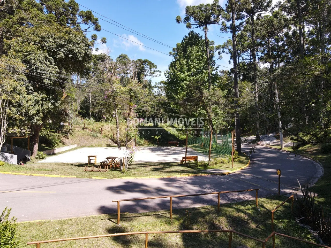 Terreno à venda de 2.760 m² em Campos do Jordão, SP, Brasil