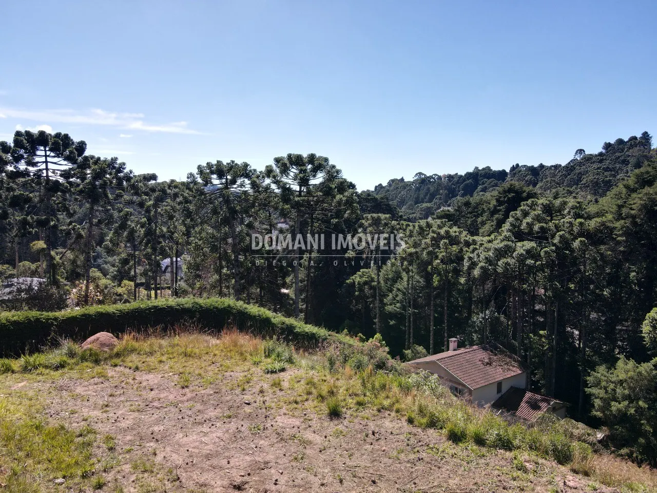 Terreno à venda de 2.760 m² em Campos do Jordão, SP, Brasil