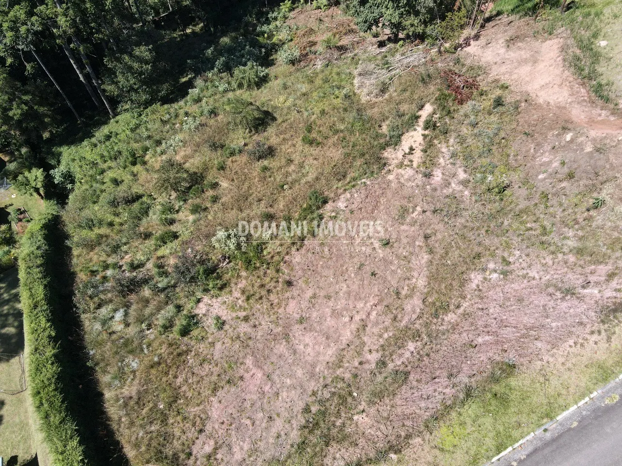 Terreno à venda de 2.760 m² em Campos do Jordão, SP, Brasil