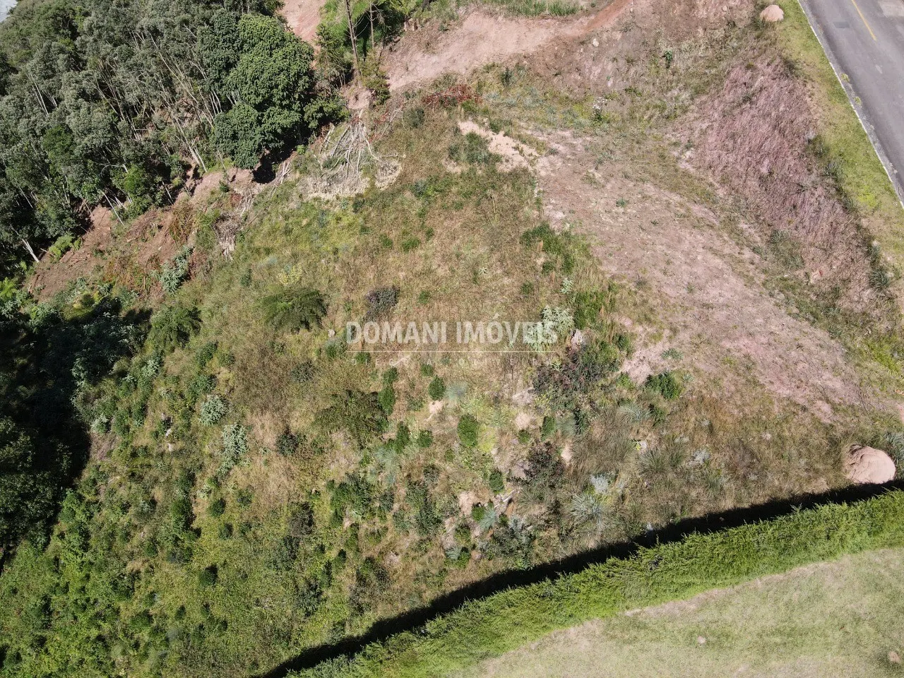 Terreno à venda de 2.760 m² em Campos do Jordão, SP, Brasil