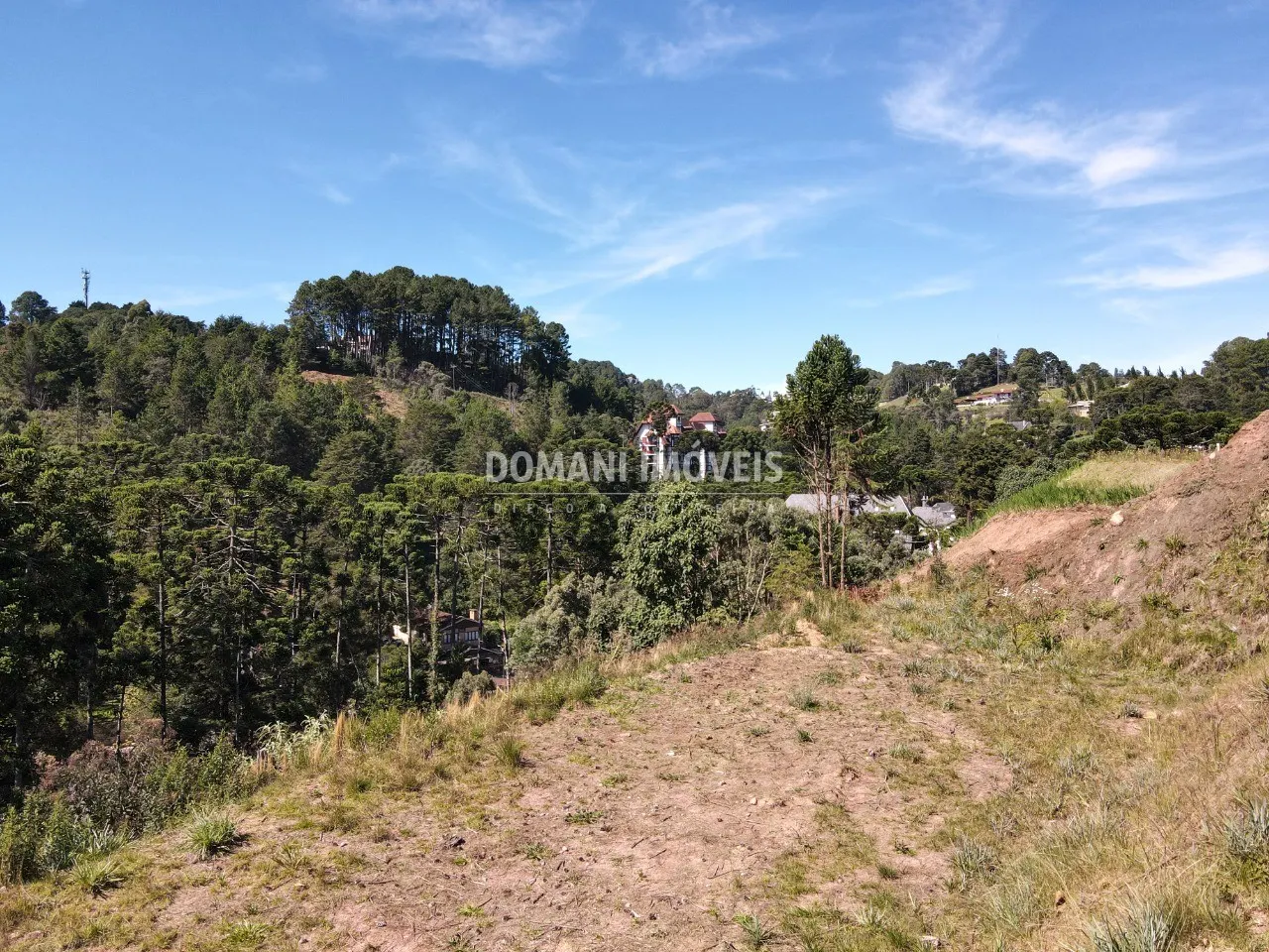 Terreno à venda de 2.760 m² em Campos do Jordão, SP, Brasil