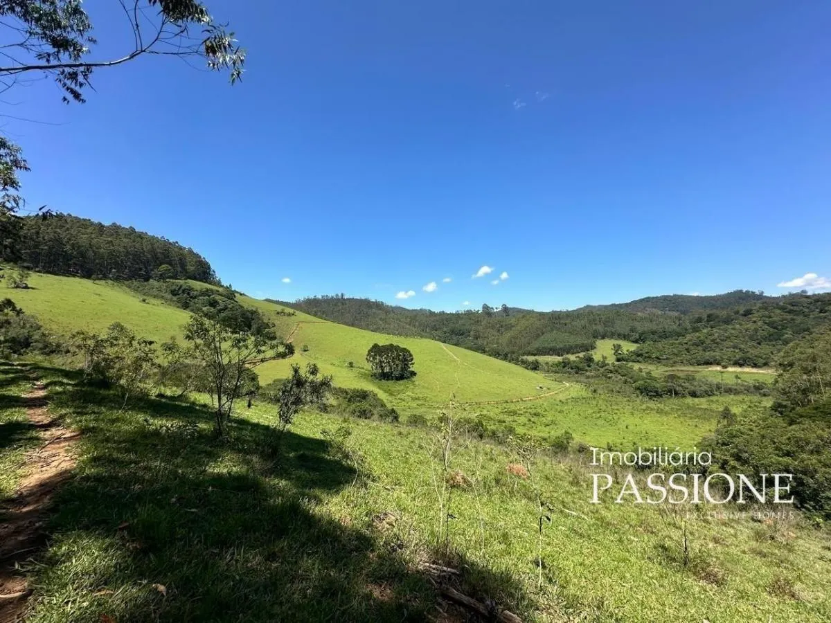 Sítio à venda de 7 ha em Joanópolis, SP, Brasil
