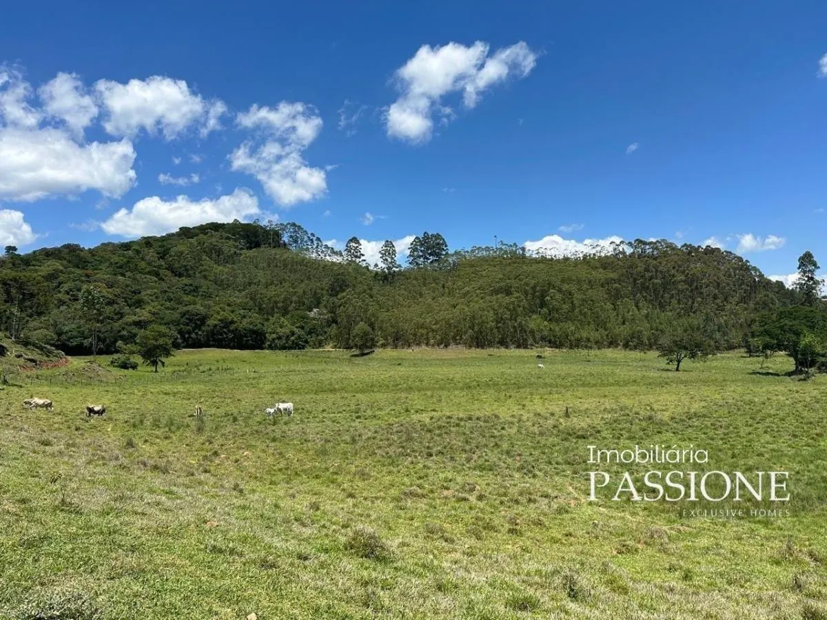 Sítio à venda de 7 ha em Joanópolis, SP, Brasil