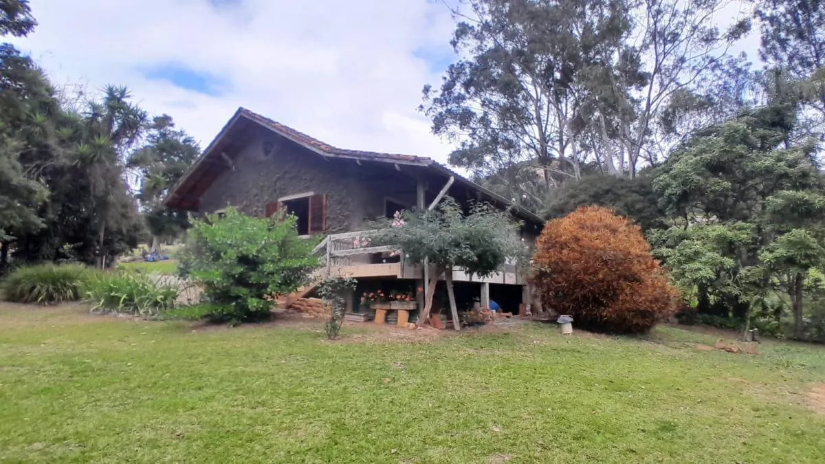 Sítio à venda de 3 ha em Paraibuna, SP, Brasil