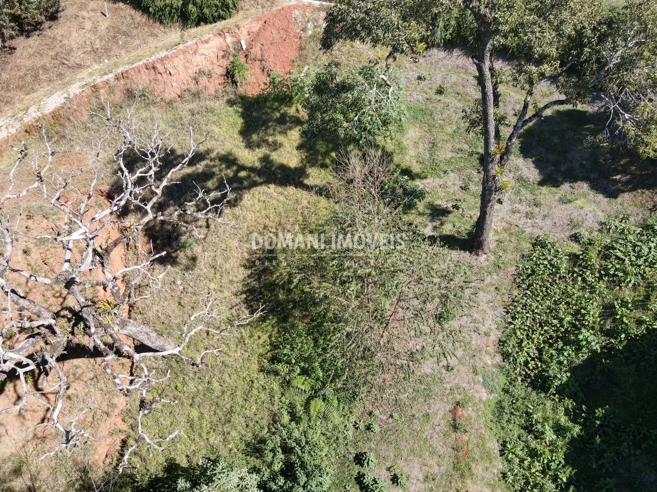 Terreno à venda de 1.110 m² em Campos do Jordão, SP, Brasil