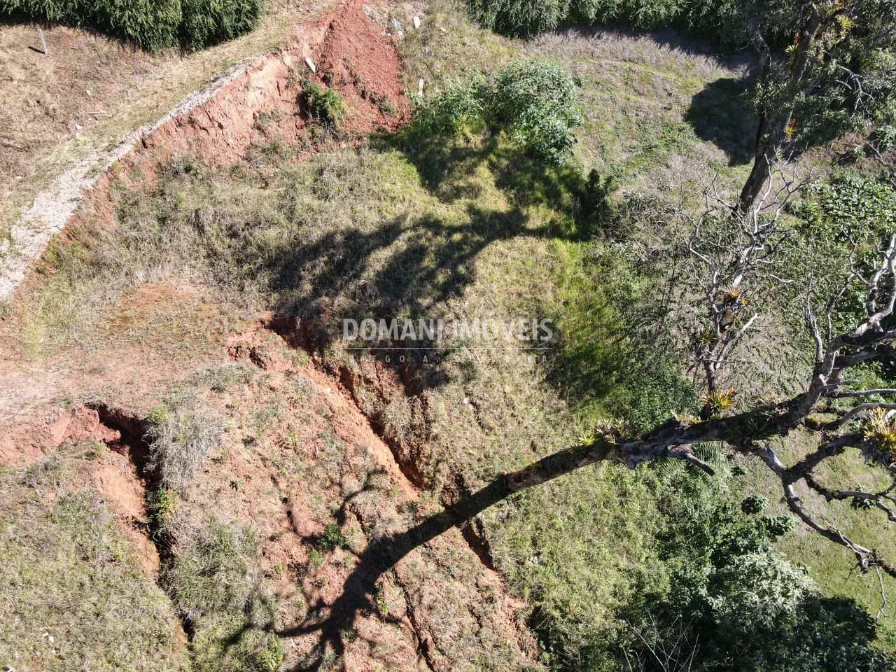 Terreno à venda de 1.110 m² em Campos do Jordão, SP, Brasil
