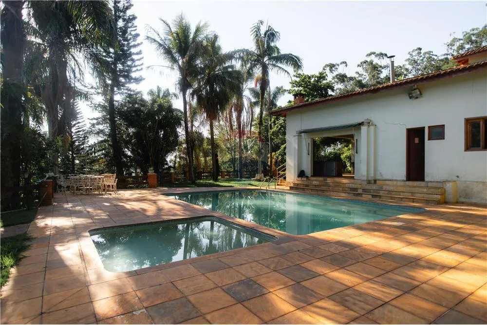Country home for sale of 3 acres in Valinhos, SP, Brazil