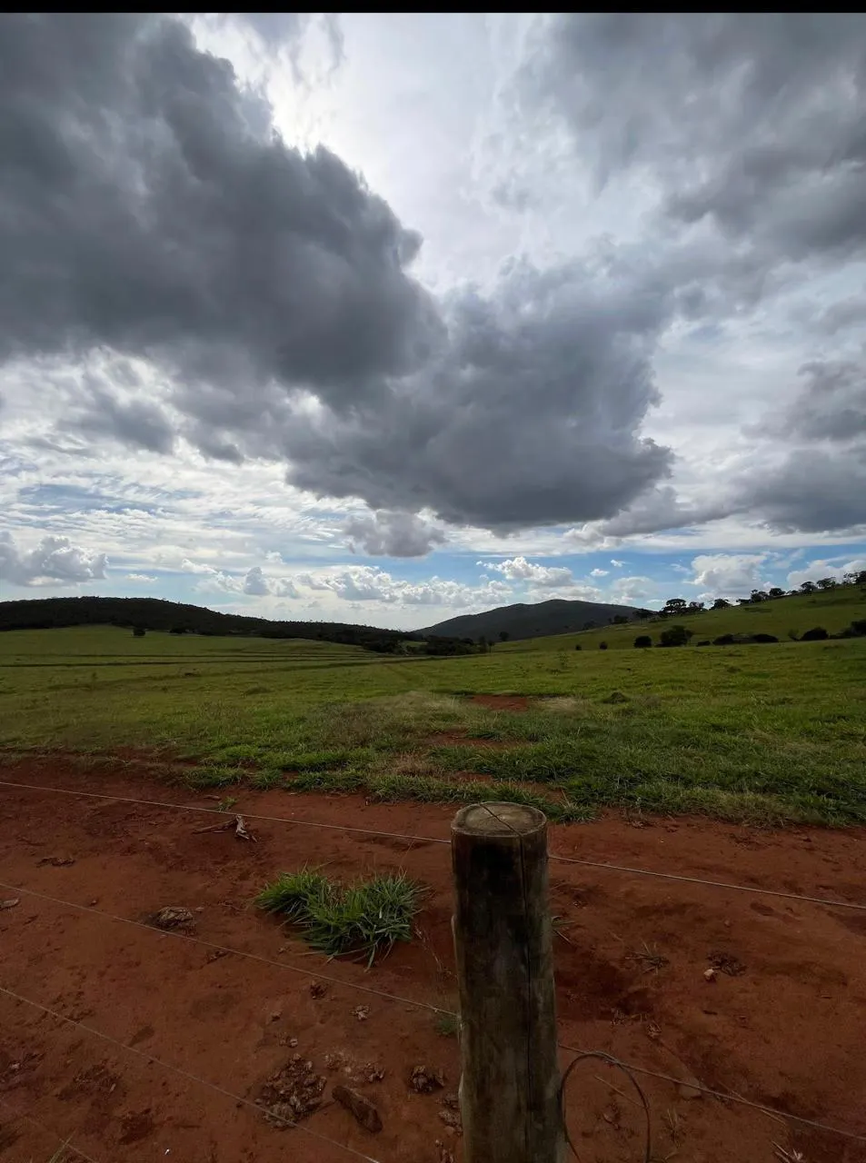 Fazenda à venda de 523 ha em Santa Rita do Novo Destino, GO, Brasil