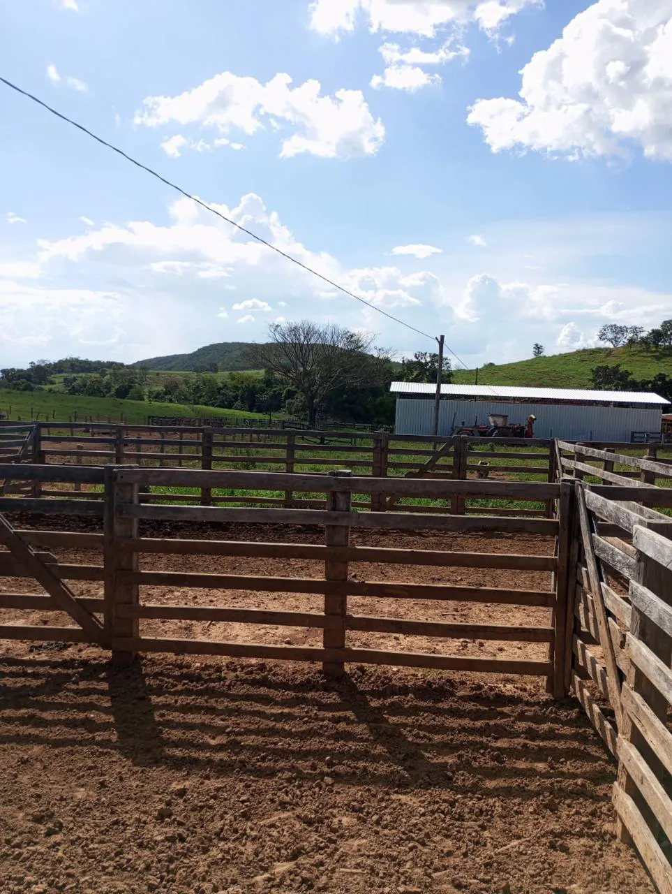 Fazenda à venda de 523 ha em Santa Rita do Novo Destino, GO, Brasil