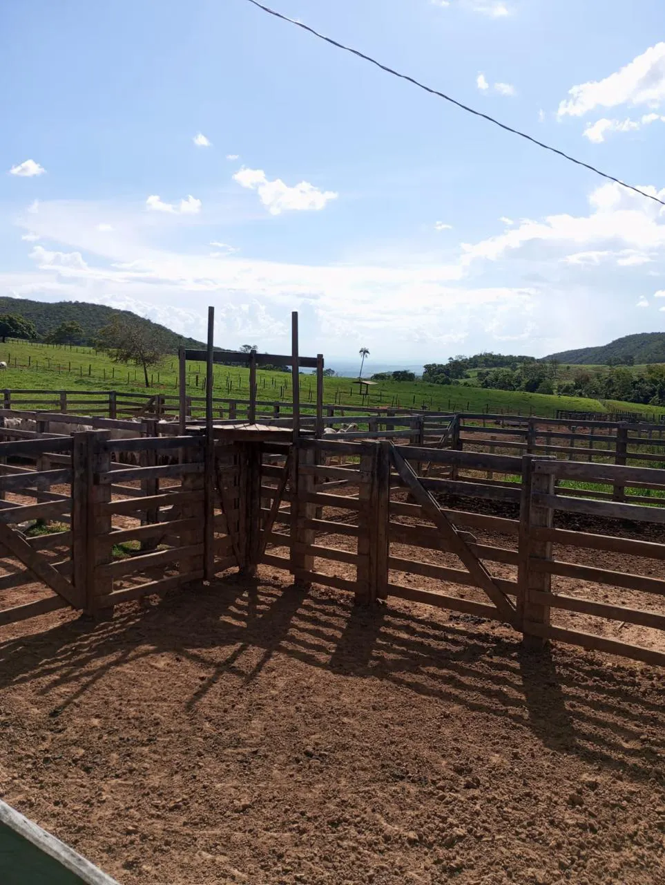 Fazenda à venda de 523 ha em Santa Rita do Novo Destino, GO, Brasil