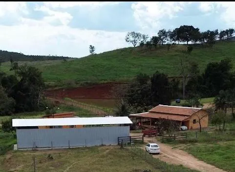 Fazenda à venda de 523 ha em Santa Rita do Novo Destino, GO, Brasil