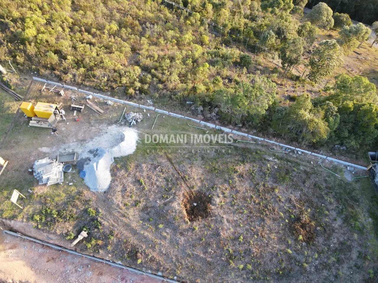 Plot for sale of 1,060 m² in Campos do Jordão, SP, Brazil