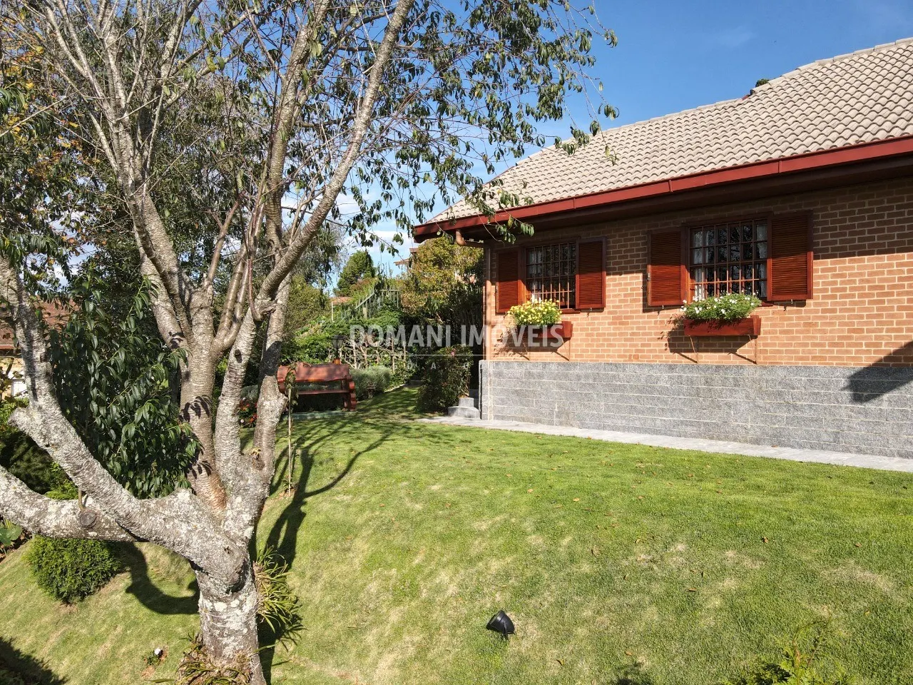 Casa à venda de 1.090 m² em Campos do Jordão, SP, Brasil