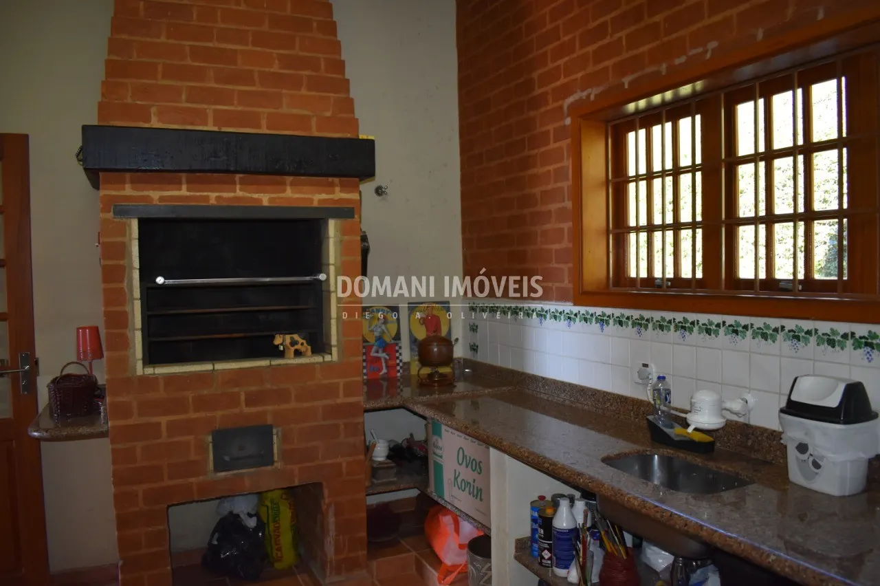 Casa à venda de 1.090 m² em Campos do Jordão, SP, Brasil