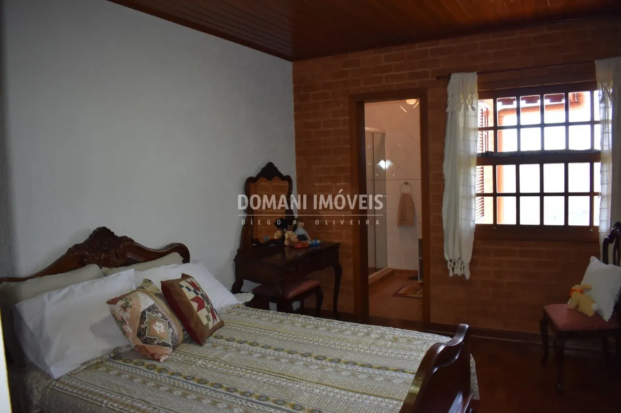 Casa à venda de 1.090 m² em Campos do Jordão, SP, Brasil