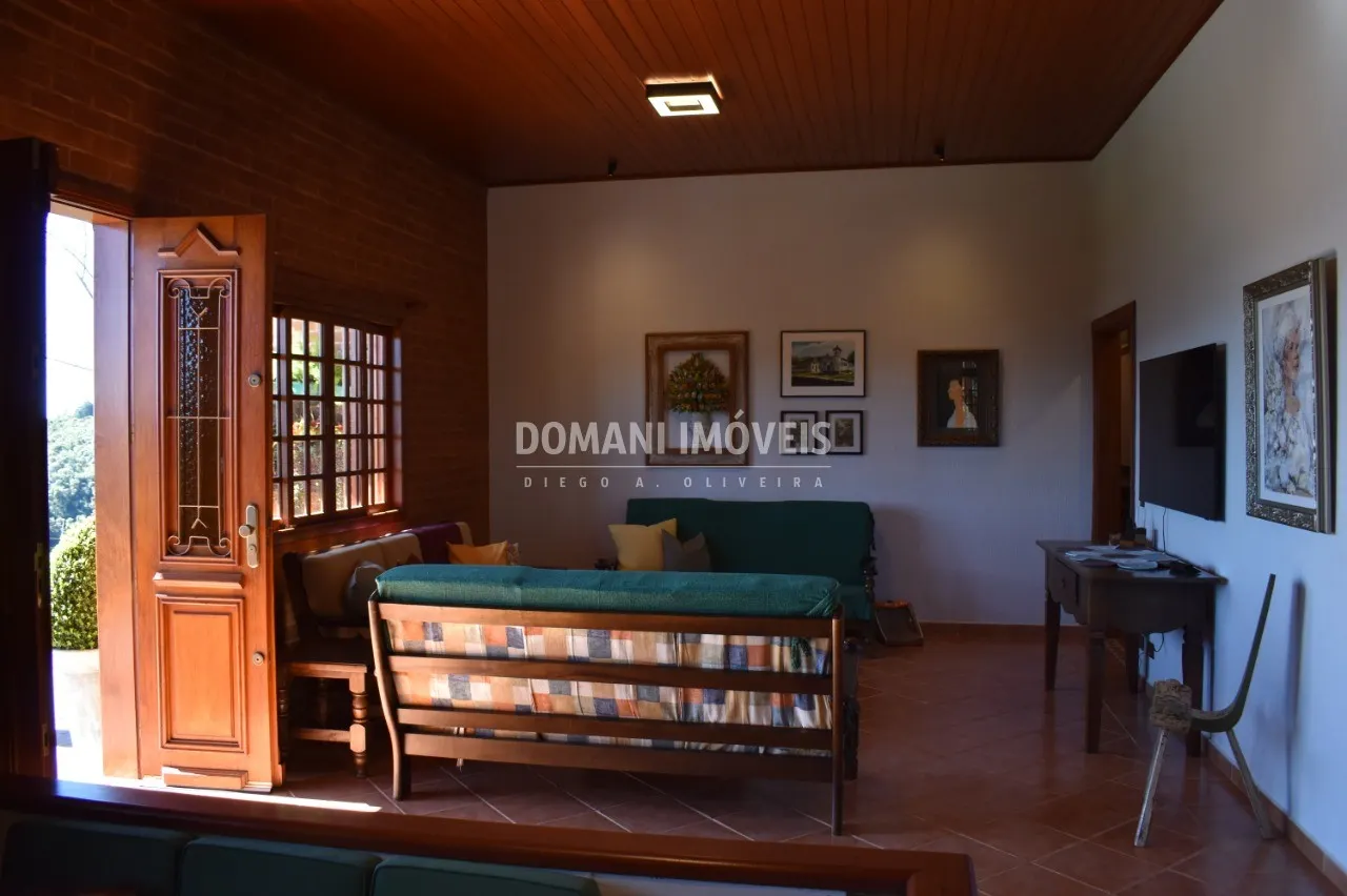 Casa à venda de 1.090 m² em Campos do Jordão, SP, Brasil