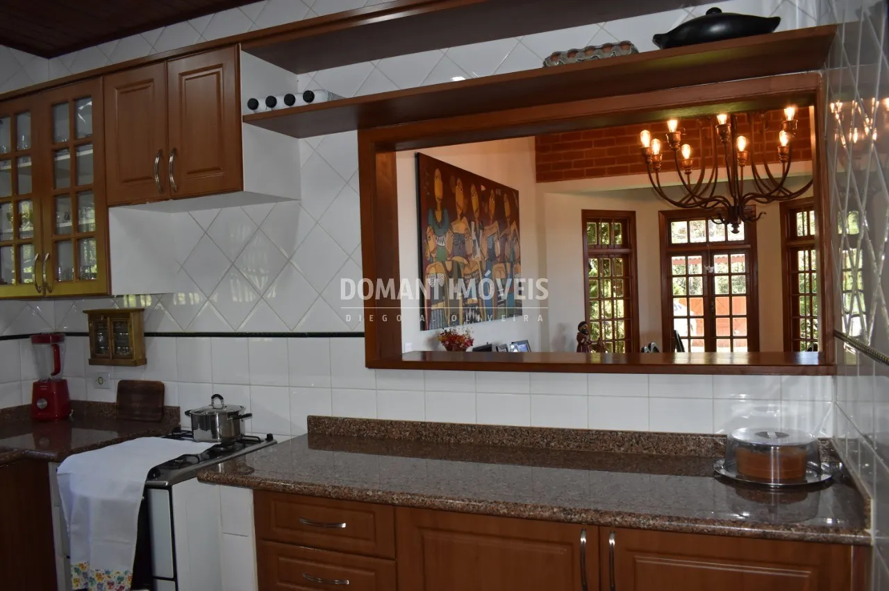 Casa à venda de 1.090 m² em Campos do Jordão, SP, Brasil